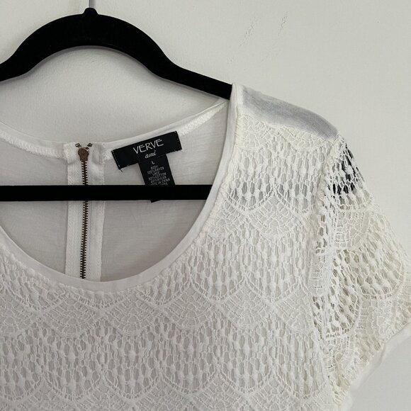 Verve Ami Women's Large White Lace Scoop Neck T-Shirt - Picture 3 of 6